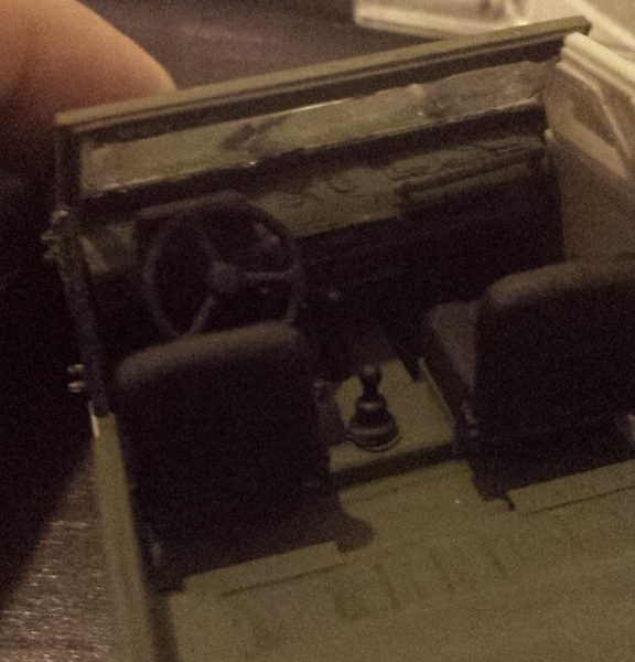 Peugeot P4P - Azimut Revell 1/35 - Montage etape 4